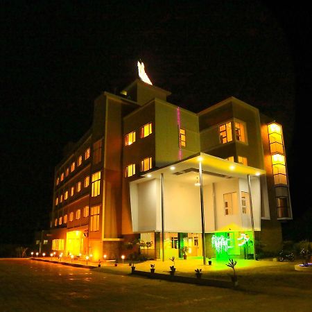 Hotel Queens Inn Velankanni Buitenkant foto