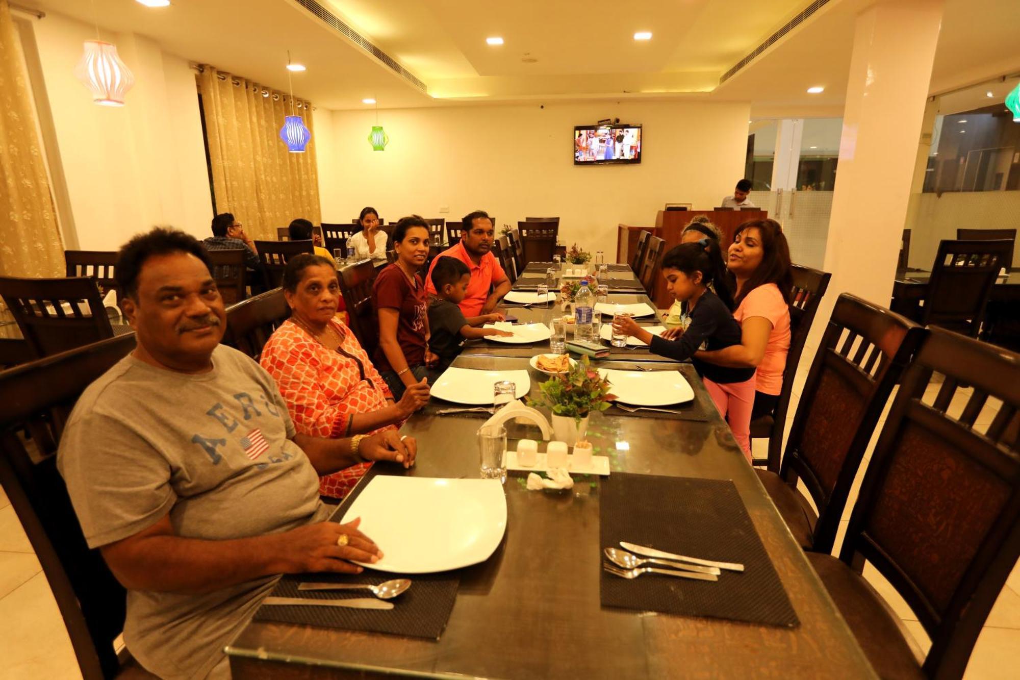 Hotel Queens Inn Velankanni Buitenkant foto
