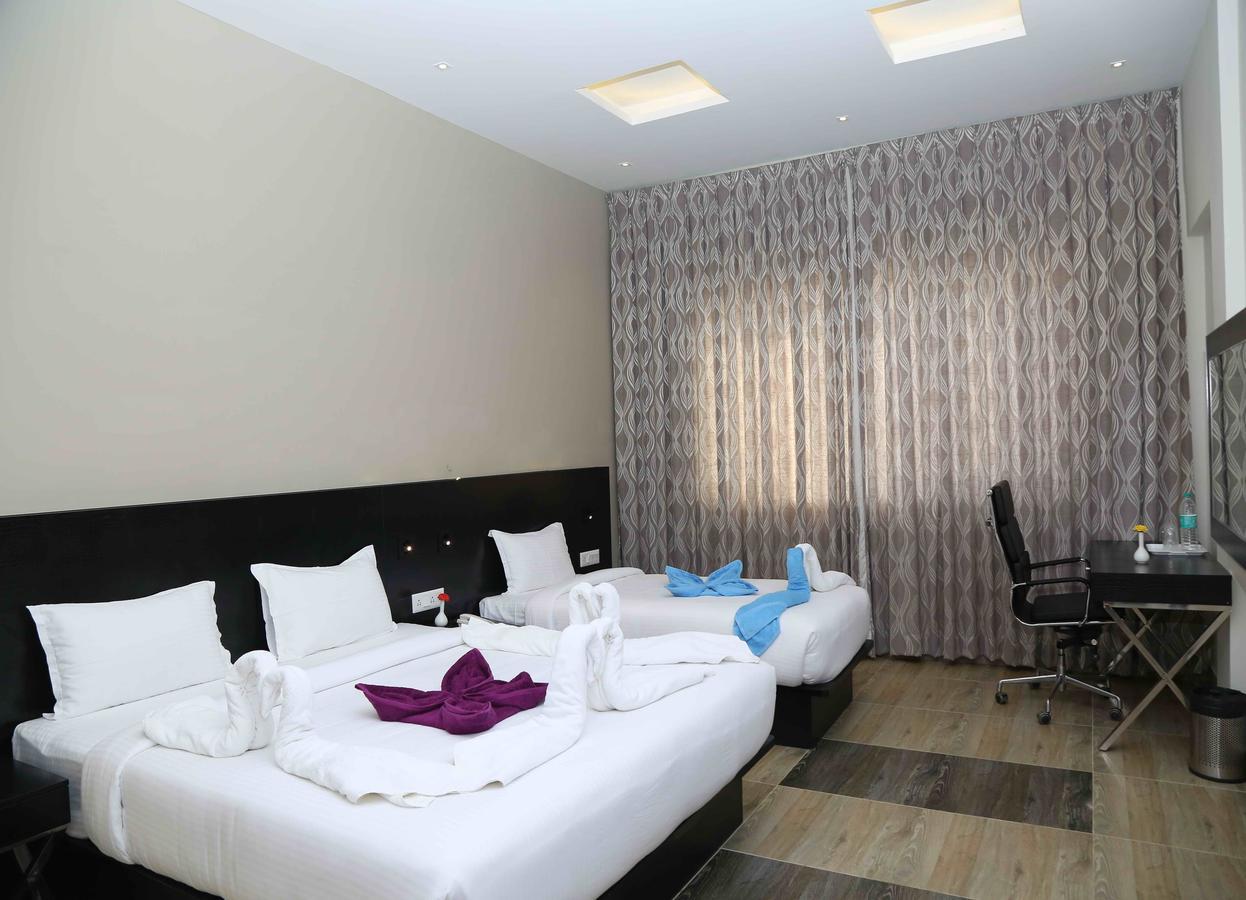 Hotel Queens Inn Velankanni Buitenkant foto